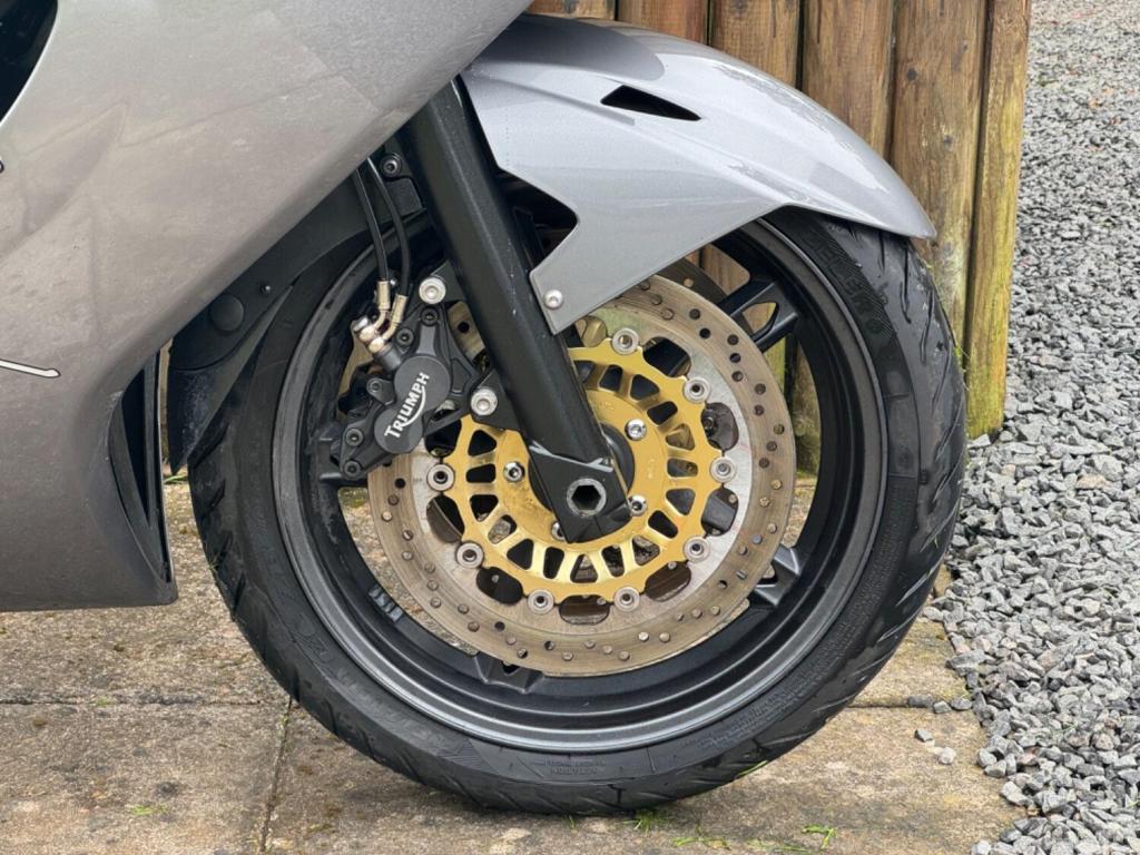 TRIUMPH SPRINT ST 1050 ST 2008