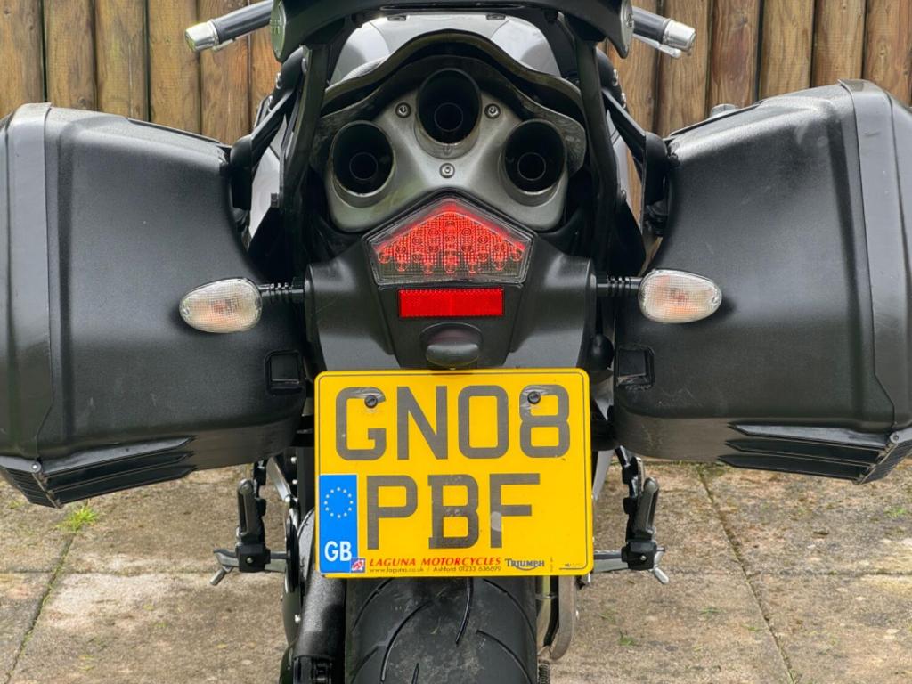 TRIUMPH SPRINT ST 1050 ST 2008