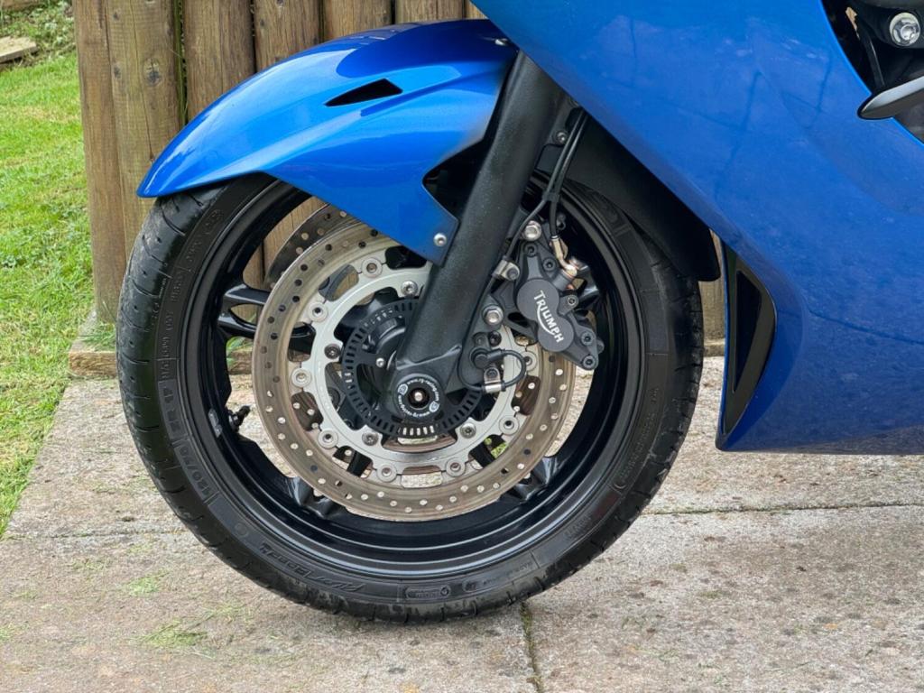 TRIUMPH SPRINT GT 1050 1050 GT 2015