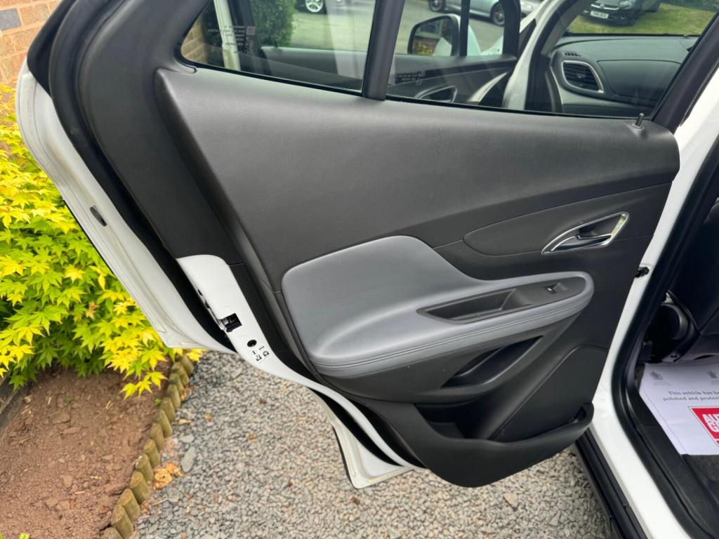 VAUXHALL MOKKA 1.6 SE 2WD Euro 5 (s/s) 5dr 2013