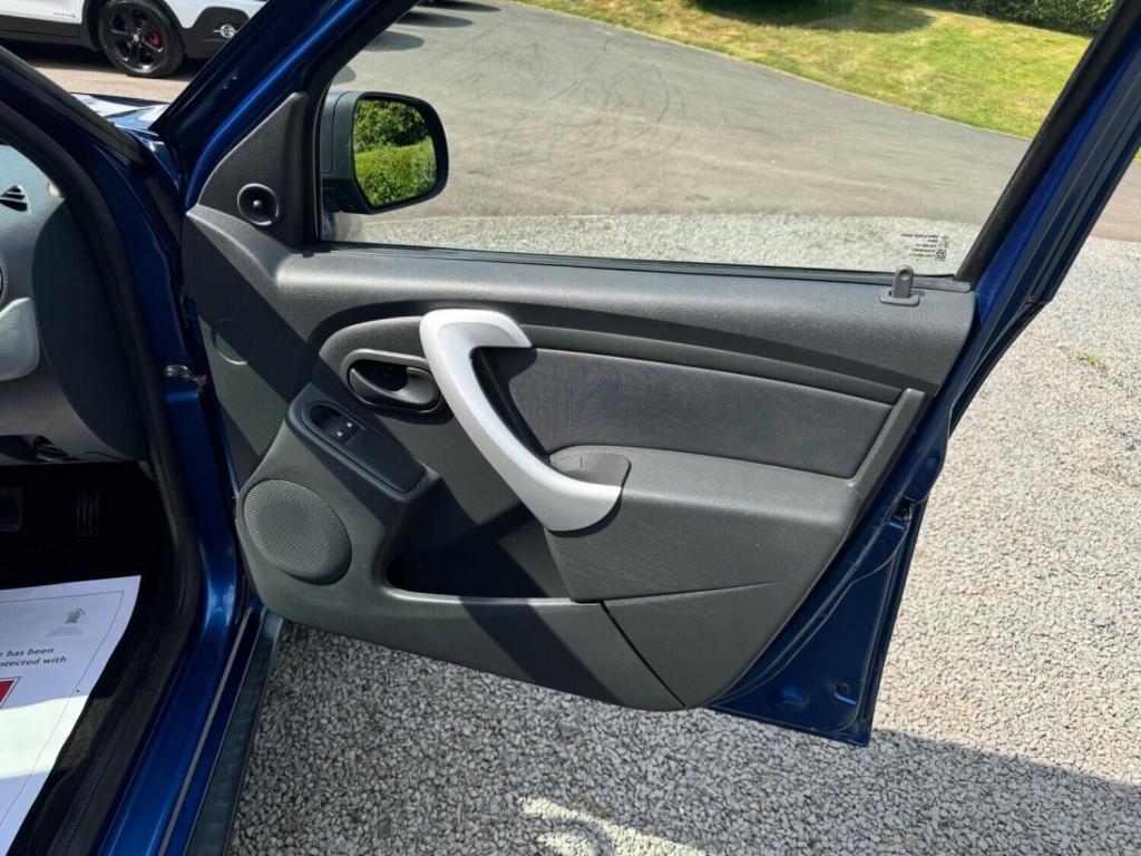 DACIA DUSTER 1.5 dCi Ambiance Euro 5 5dr 2013