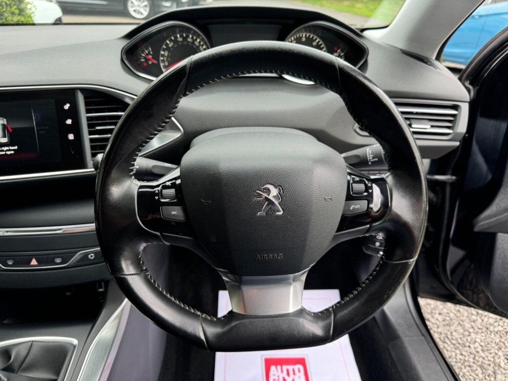 PEUGEOT 308 1.6 BlueHDi Allure Euro 6 (s/s) 5dr 2015