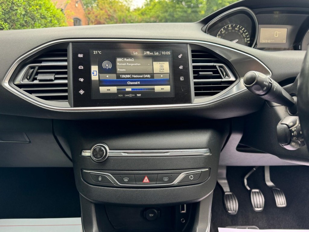 PEUGEOT 308 1.6 BlueHDi Allure Euro 6 (s/s) 5dr 2015