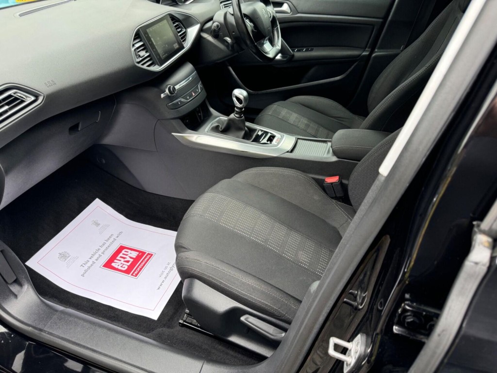 PEUGEOT 308 1.6 BlueHDi Allure Euro 6 (s/s) 5dr 2015