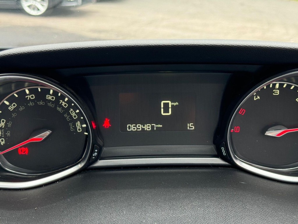 PEUGEOT 308 1.6 BlueHDi Allure Euro 6 (s/s) 5dr 2015