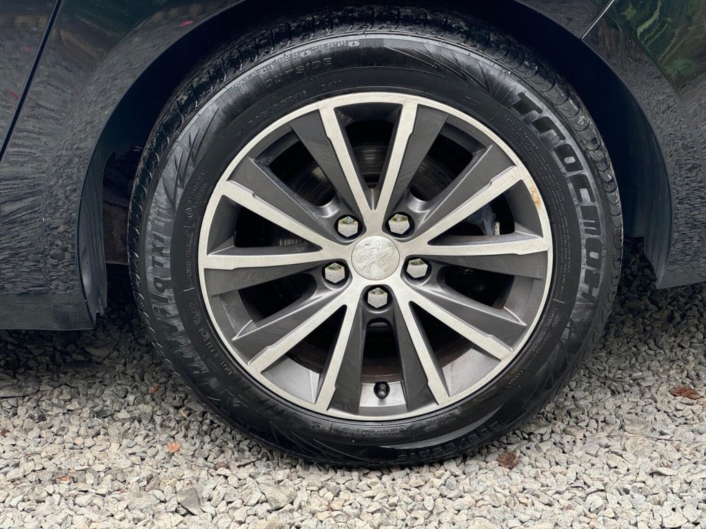 PEUGEOT 308 1.6 BlueHDi Allure Euro 6 (s/s) 5dr 2015