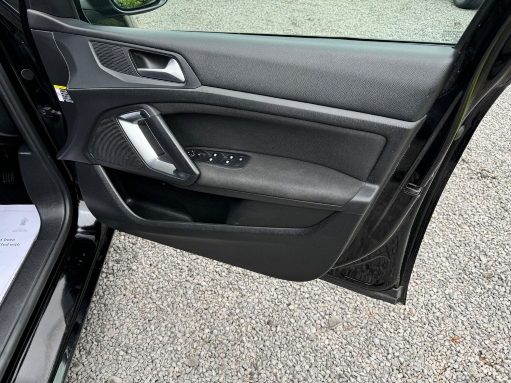 PEUGEOT 308 1.6 BlueHDi Allure Euro 6 (s/s) 5dr 2015