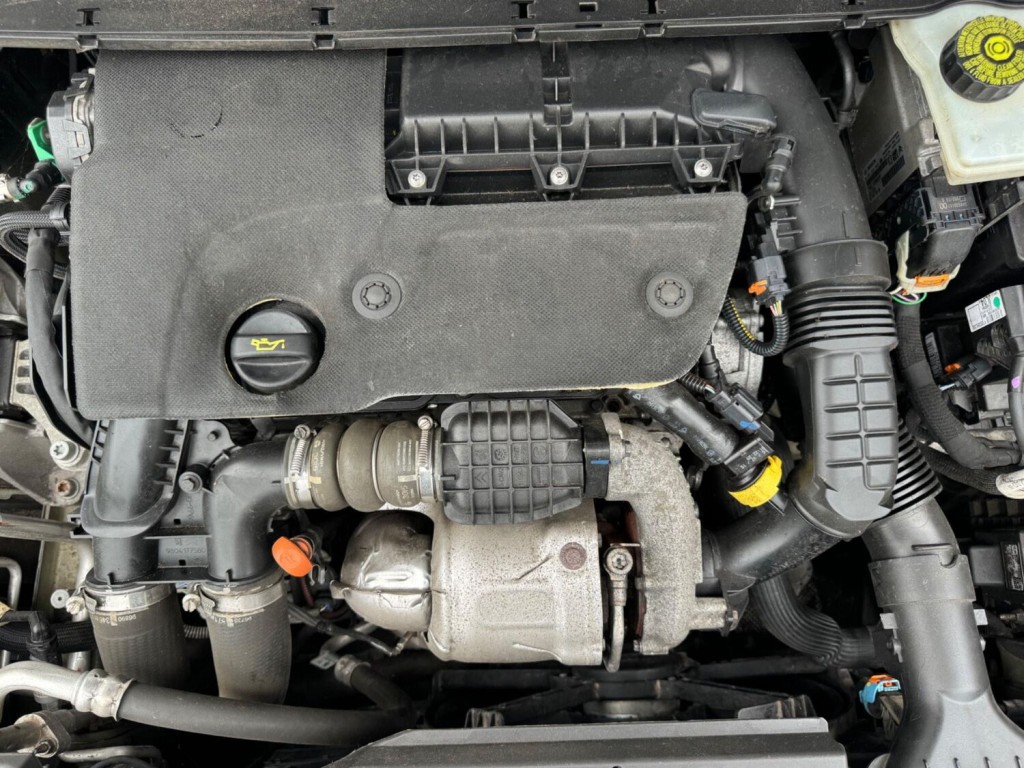 PEUGEOT 308 1.6 BlueHDi Allure Euro 6 (s/s) 5dr 2015