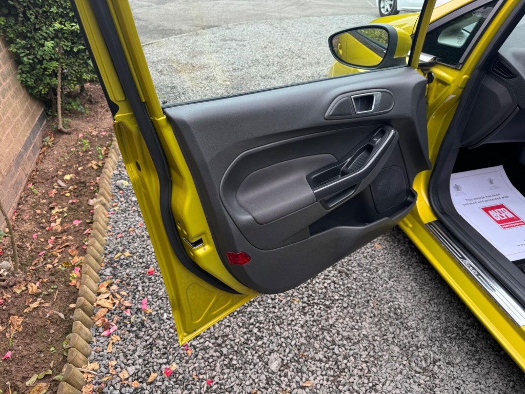 FORD FIESTA 1.6 TDCi Titanium X Euro 5 5dr 2013