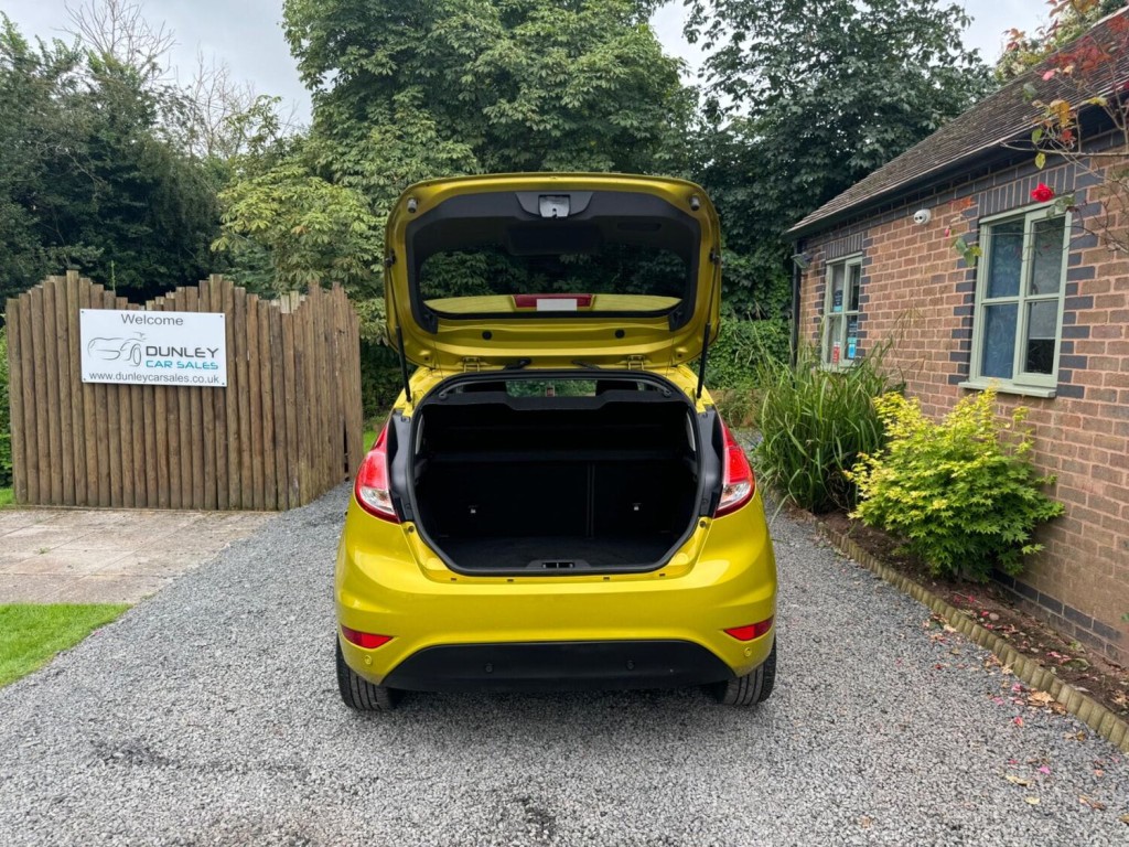 FORD FIESTA 1.6 TDCi Titanium X Euro 5 5dr 2013