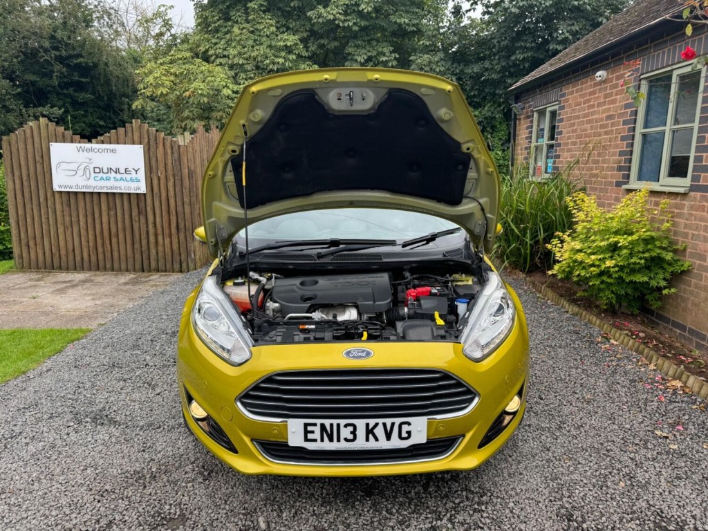 FORD FIESTA 1.6 TDCi Titanium X Euro 5 5dr 2013