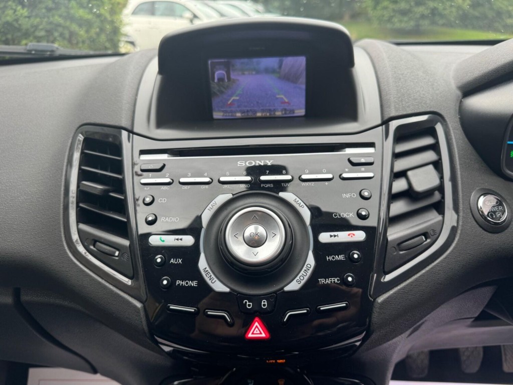 FORD FIESTA 1.6 TDCi Titanium X Euro 5 5dr 2013