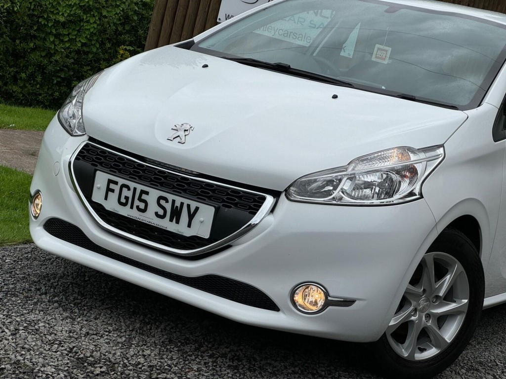 PEUGEOT 208 1.2 VTi PureTech Active Euro 6 5dr 2015