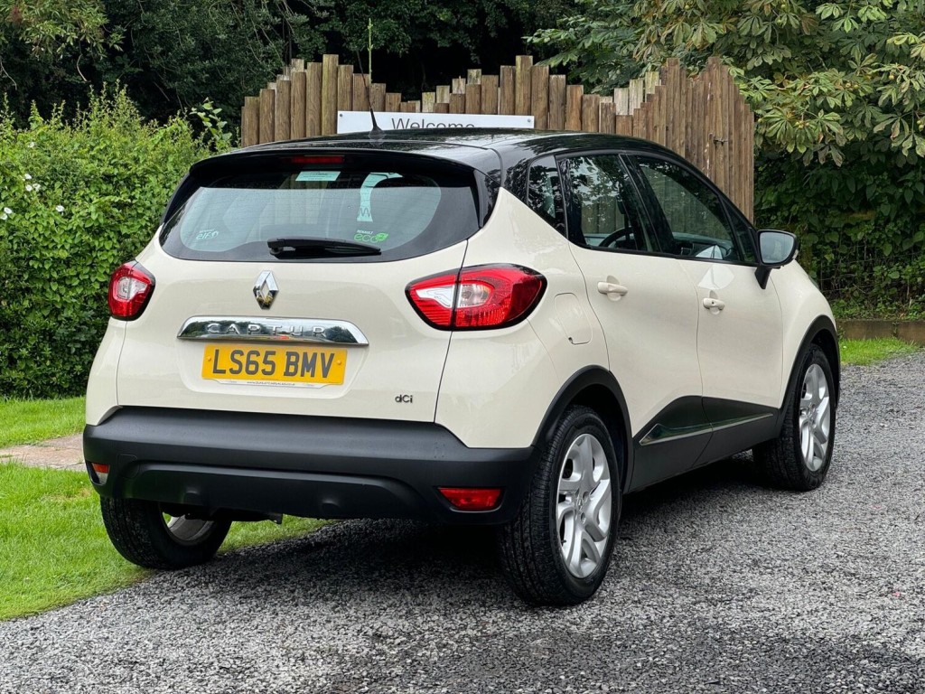RENAULT CAPTUR 1.5 dCi ENERGY Dynamique Nav Euro 6 (s/s) 5dr 2015