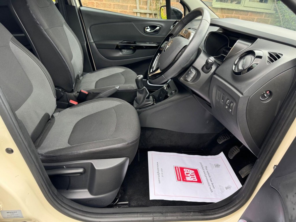 RENAULT CAPTUR 1.5 dCi ENERGY Dynamique Nav Euro 6 (s/s) 5dr 2015