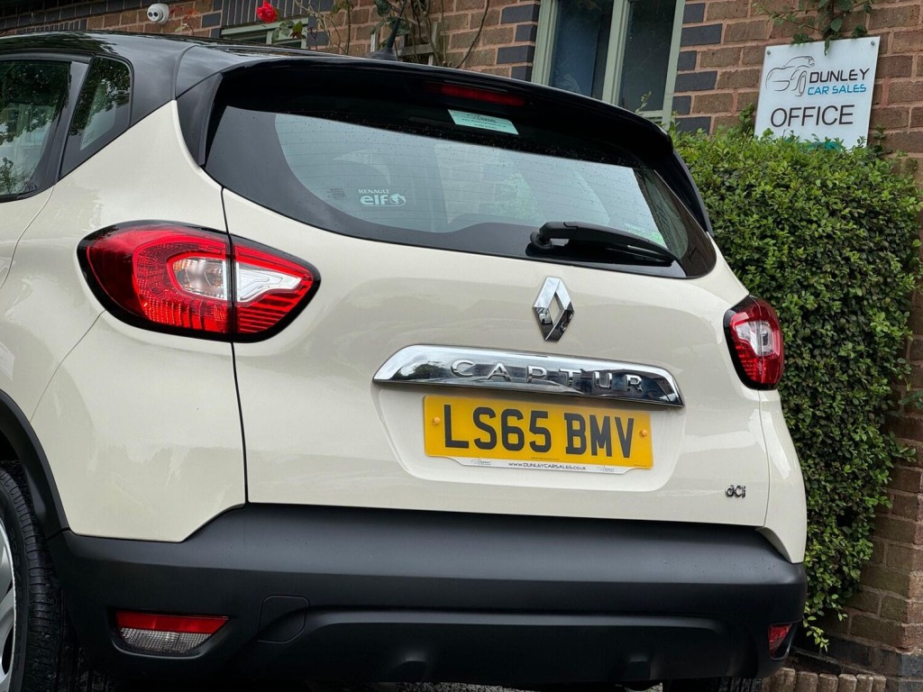 RENAULT CAPTUR 1.5 dCi ENERGY Dynamique Nav Euro 6 (s/s) 5dr 2015