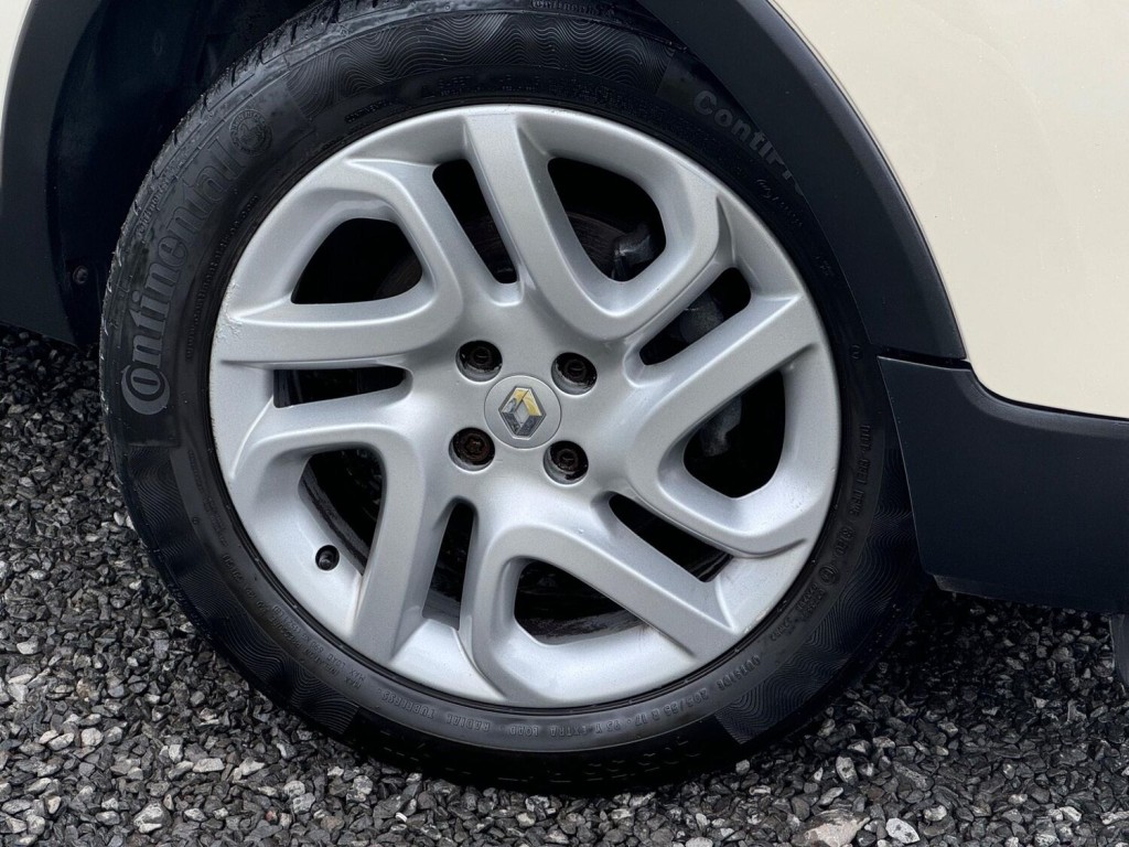 RENAULT CAPTUR 1.5 dCi ENERGY Dynamique Nav Euro 6 (s/s) 5dr 2015