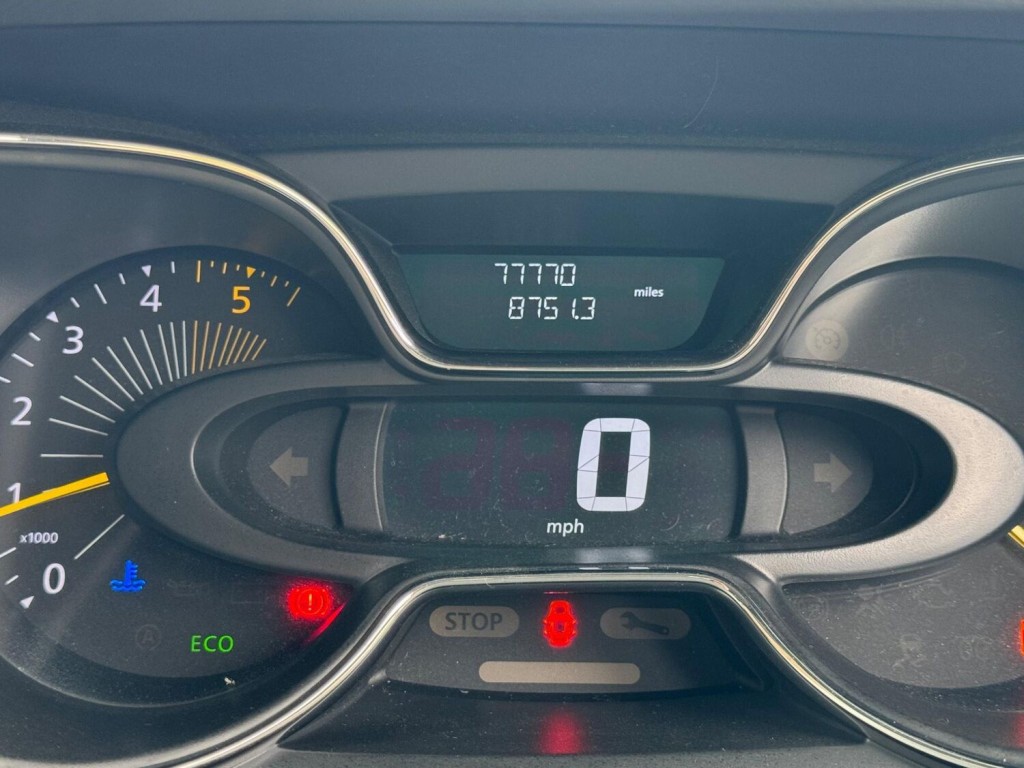 RENAULT CAPTUR 1.5 dCi ENERGY Dynamique Nav Euro 6 (s/s) 5dr 2015