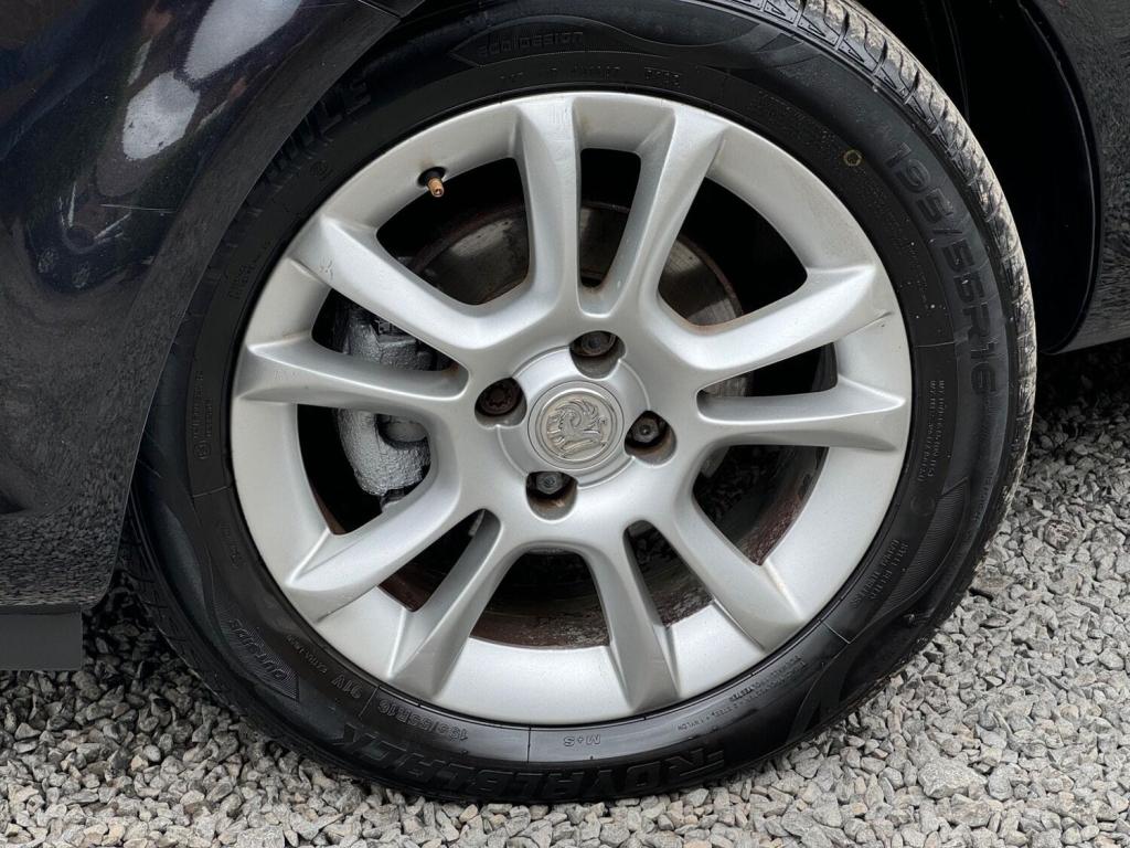 VAUXHALL CORSA 1.4i 16v SXi 3dr 2009