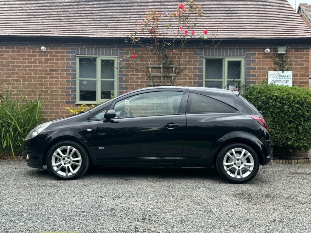 VAUXHALL CORSA 1.4i 16v SXi 3dr 2009
