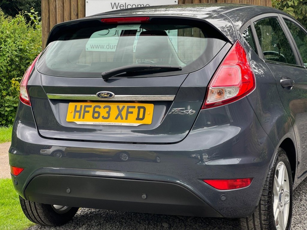 FORD FIESTA 1.5 TDCi Zetec Euro 5 5dr 2014
