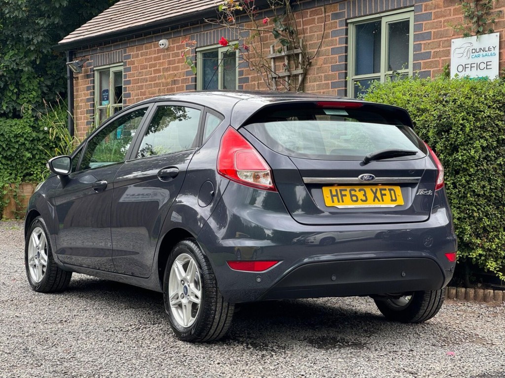 FORD FIESTA 1.5 TDCi Zetec Euro 5 5dr 2014