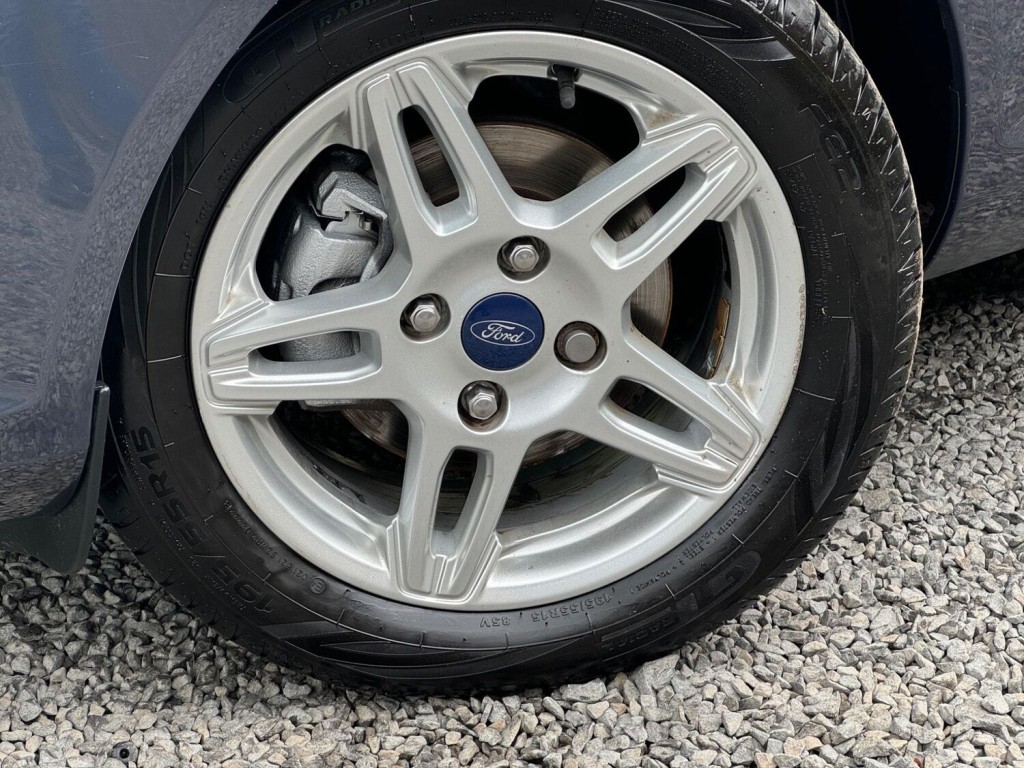 FORD FIESTA 1.5 TDCi Zetec Euro 5 5dr 2014