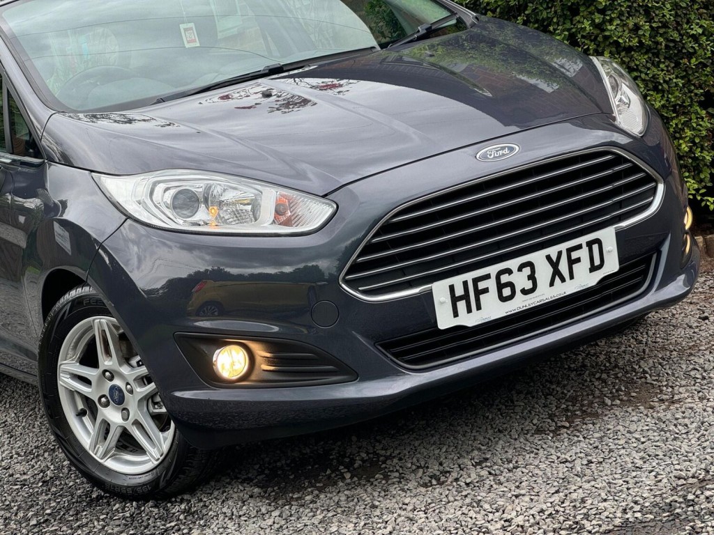 FORD FIESTA 1.5 TDCi Zetec Euro 5 5dr 2014