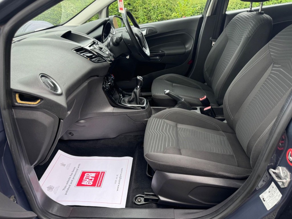 FORD FIESTA 1.5 TDCi Zetec Euro 5 5dr 2014