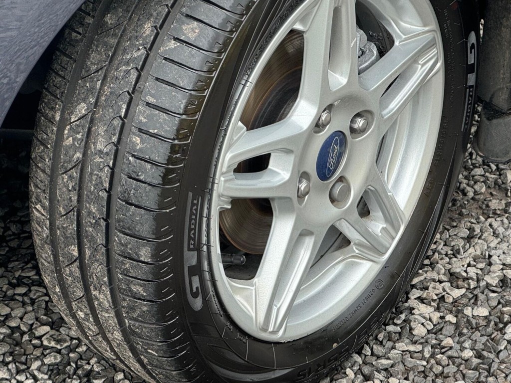 FORD FIESTA 1.5 TDCi Zetec Euro 5 5dr 2014
