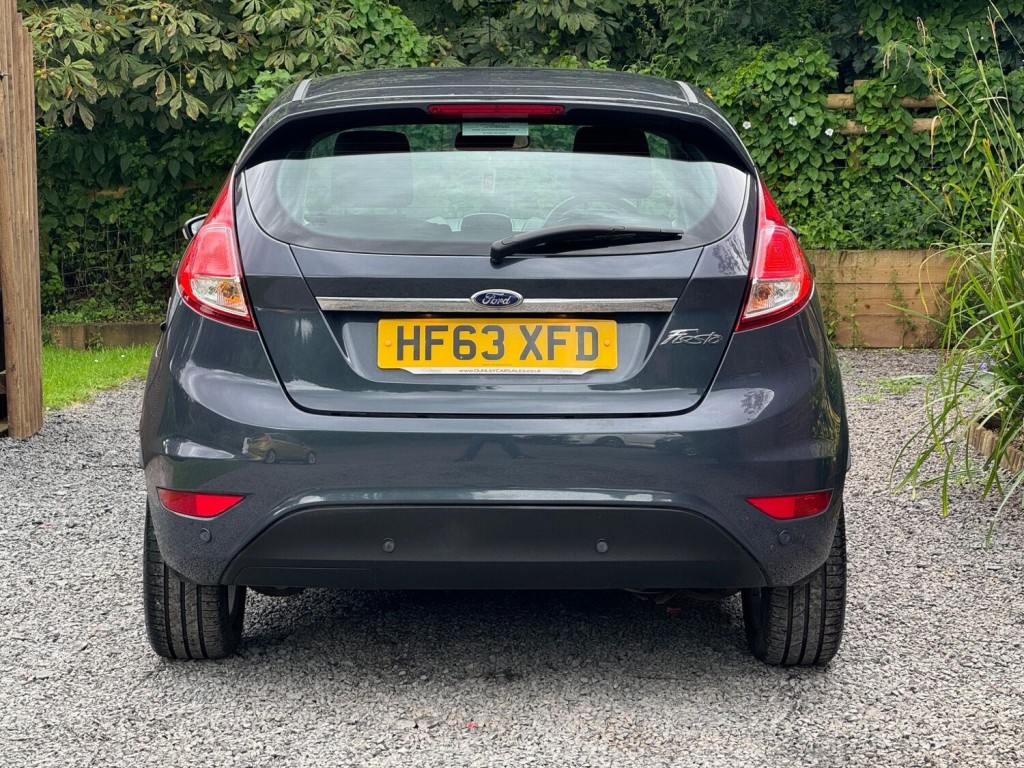 FORD FIESTA 1.5 TDCi Zetec Euro 5 5dr 2014