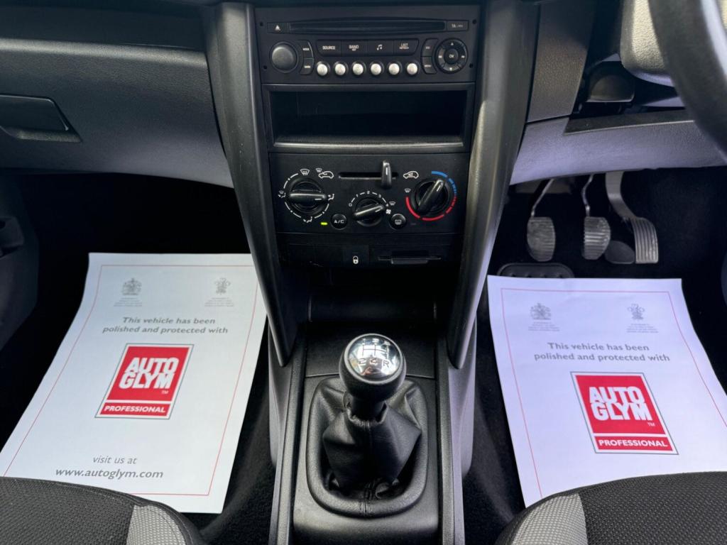 PEUGEOT 207 1.4 VTi S 3dr (a/c) 2008