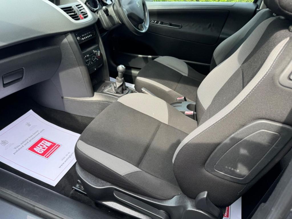 PEUGEOT 207 1.4 VTi S 3dr (a/c) 2008