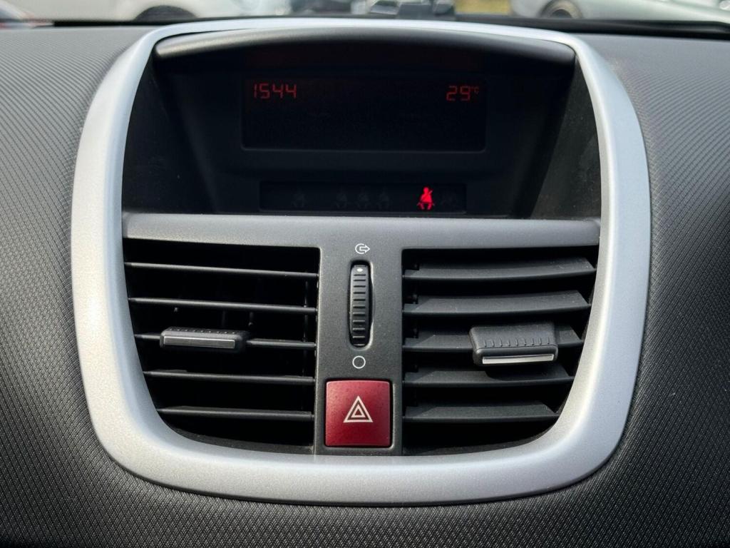 PEUGEOT 207 1.4 VTi S 3dr (a/c) 2008