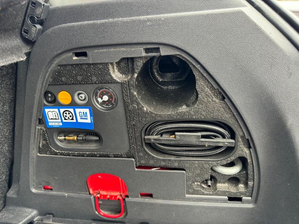 VAUXHALL CORSA 1.4 16V SE Euro 5 5dr 2012