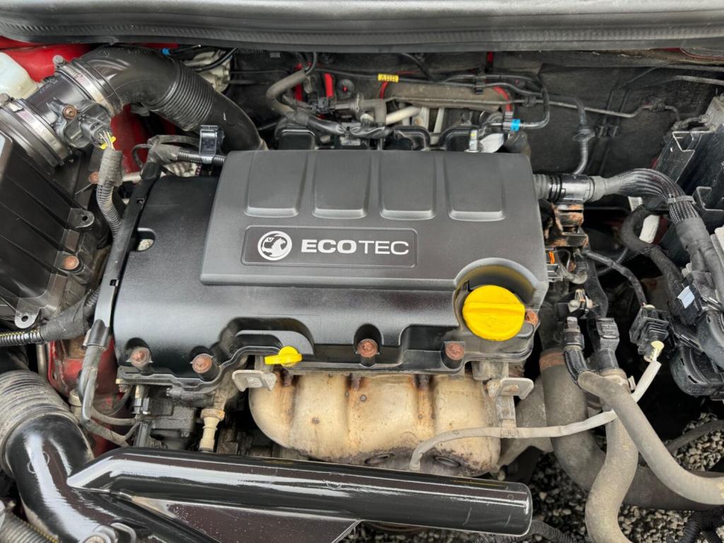 VAUXHALL CORSA 1.4 16V SE Euro 5 5dr 2012