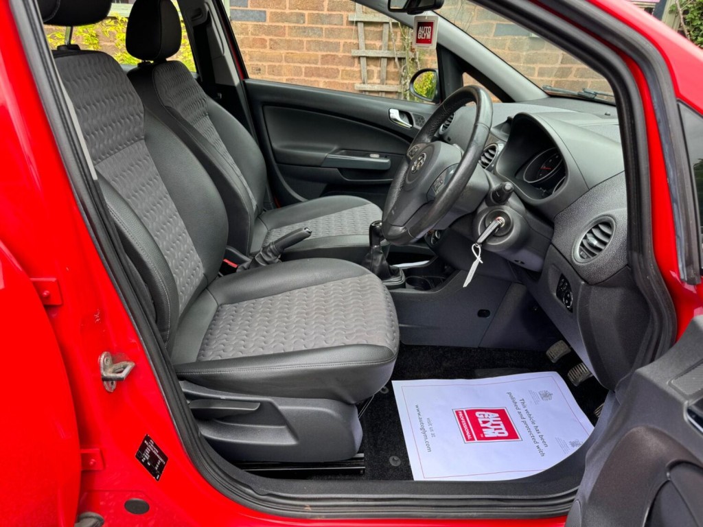 VAUXHALL CORSA 1.4 16V SE Euro 5 5dr 2012