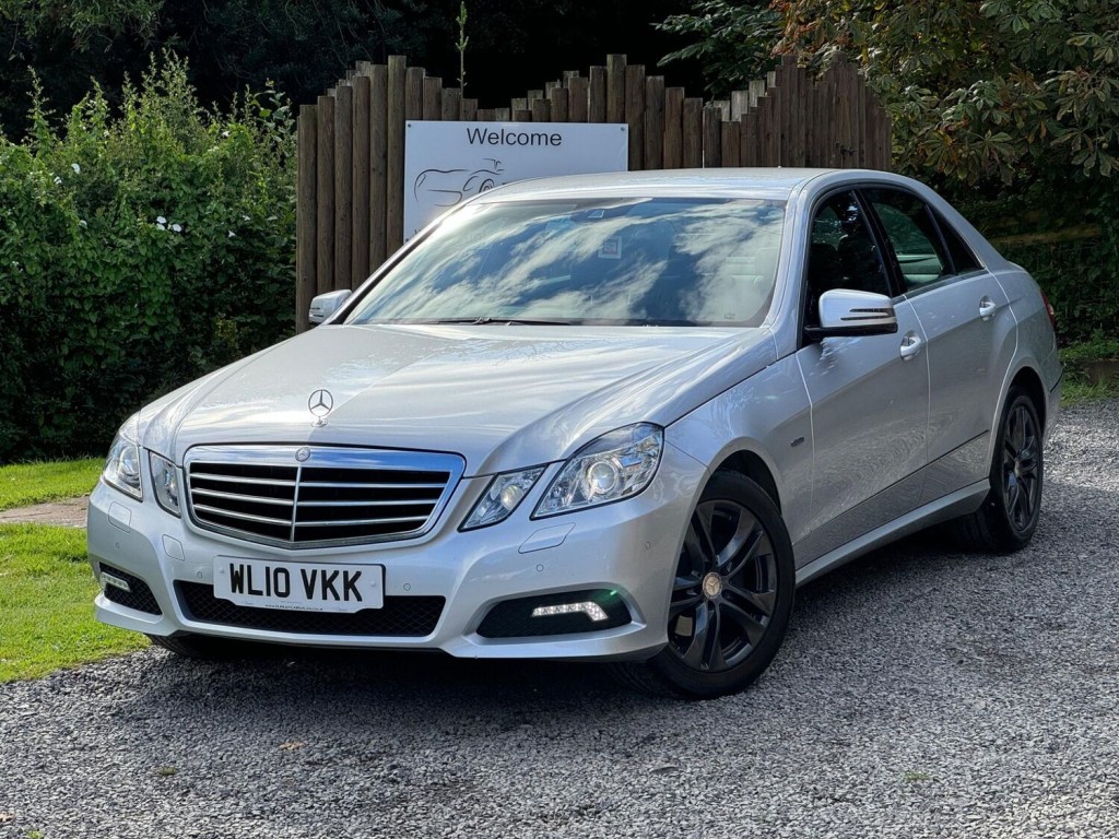 MERCEDES-BENZ E CLASS 2.1 E220 CDI BlueEfficiency Avantgarde Tiptronic Euro 5 4dr 2010