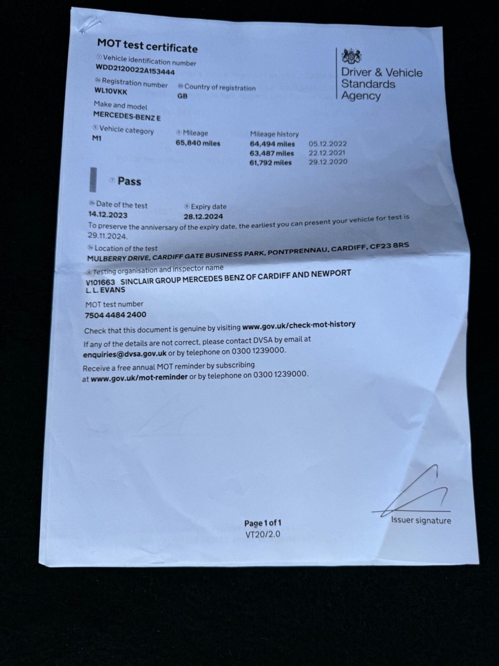 MERCEDES-BENZ E CLASS 2.1 E220 CDI BlueEfficiency Avantgarde Tiptronic Euro 5 4dr 2010