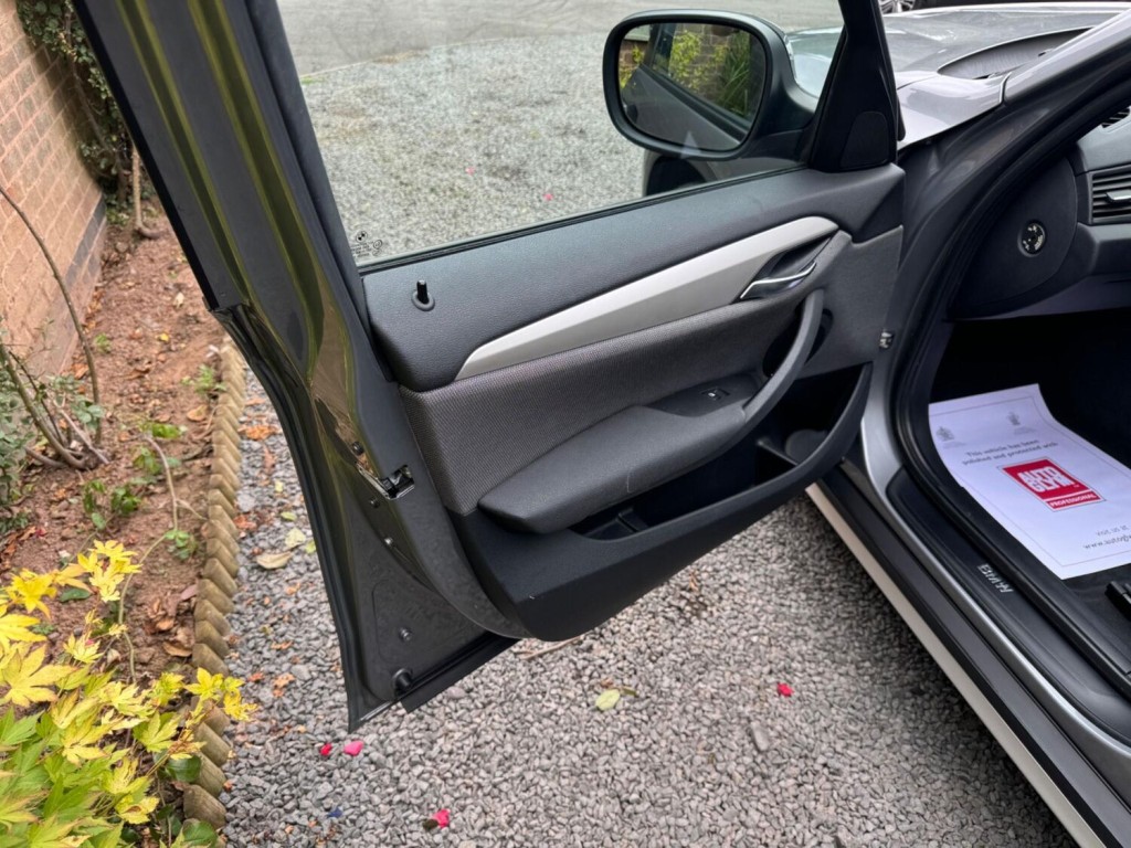 BMW X1 2.0 18d SE xDrive Euro 5 5dr 2011