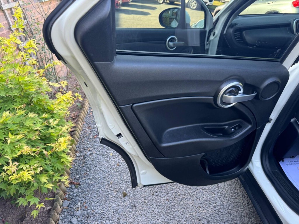 FIAT 500X 1.6 MultiJetII Cross Euro 6 (s/s) 5dr 2015