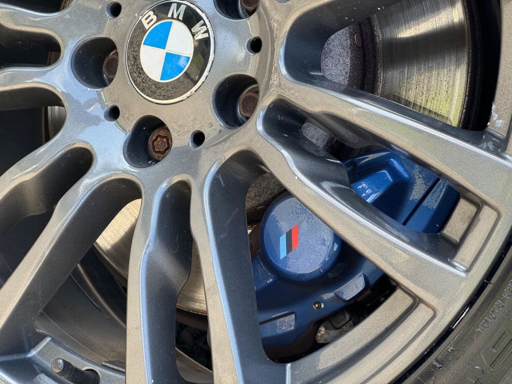 BMW 3 SERIES 2.0 320d M Sport Touring Auto Euro 5 (s/s) 5dr 2012