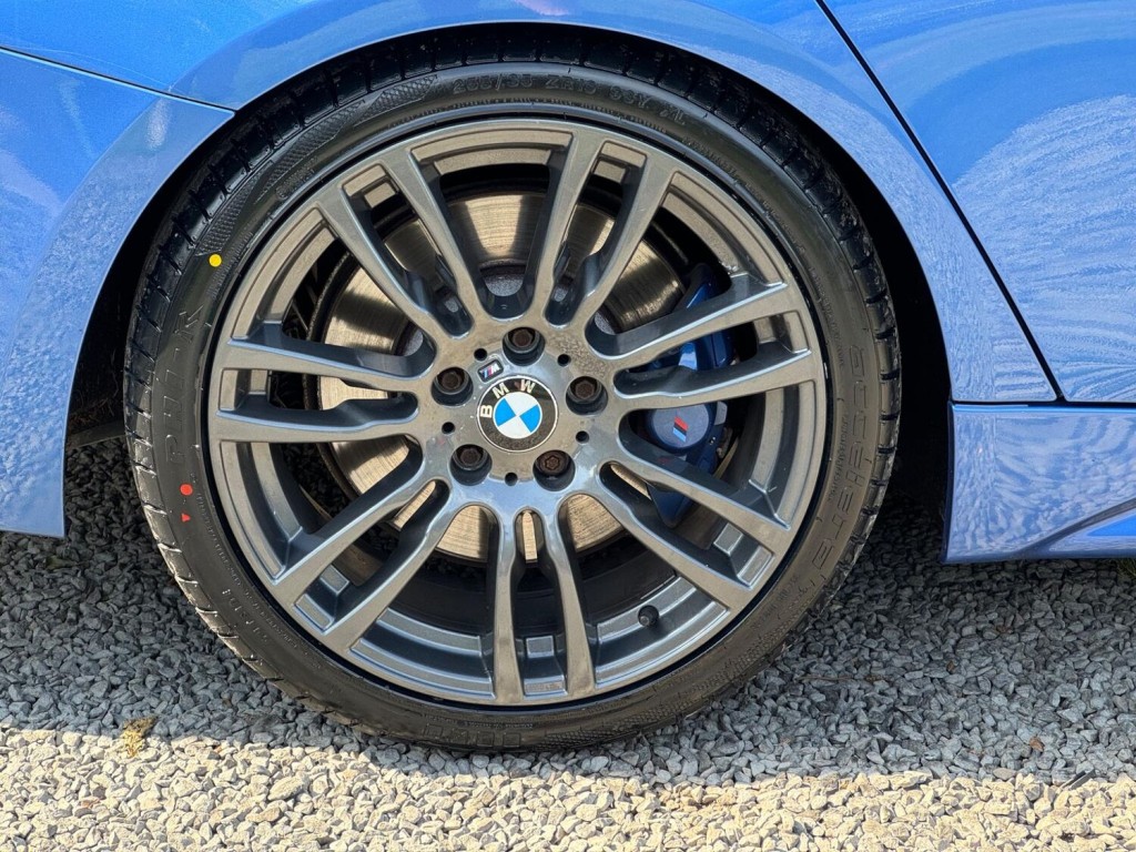 BMW 3 SERIES 2.0 320d M Sport Touring Auto Euro 5 (s/s) 5dr 2012