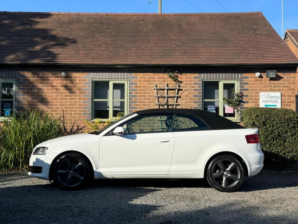 AUDI A3 1.6 TDI Technik Euro 5 (s/s) 2dr 2011