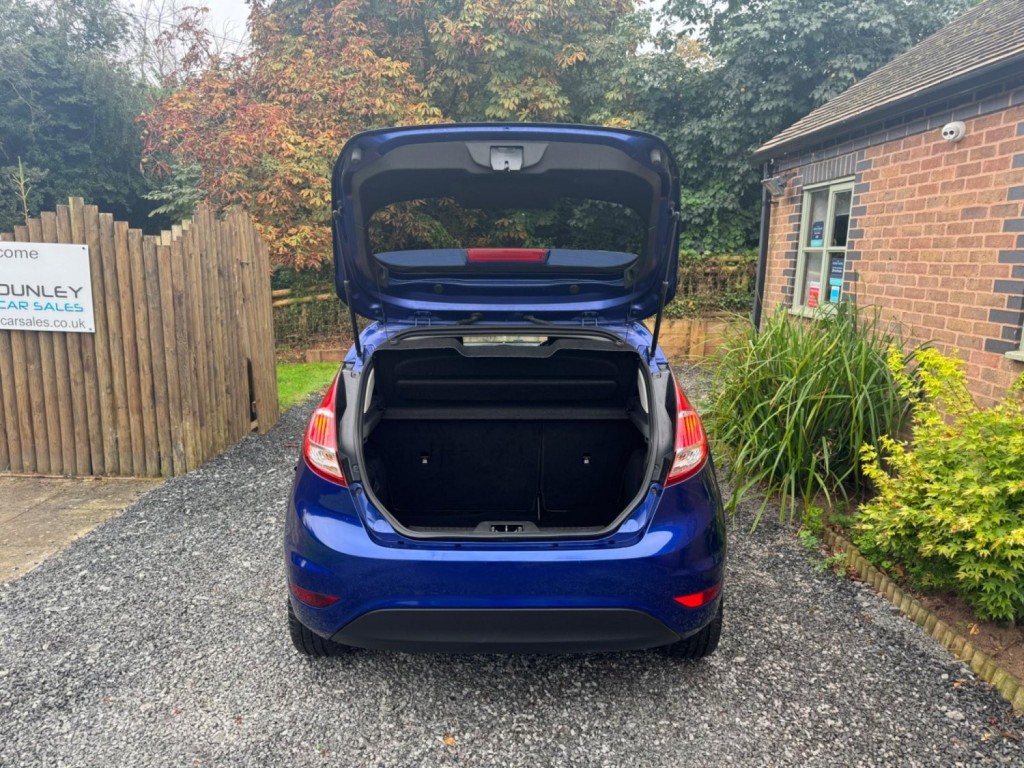 FORD FIESTA 1.0T EcoBoost Titanium Euro 6 (s/s) 5dr 2015