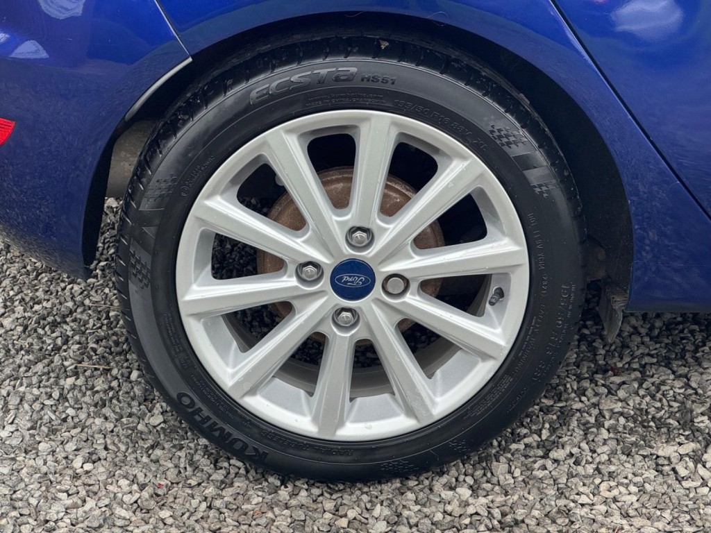 FORD FIESTA 1.0T EcoBoost Titanium Euro 6 (s/s) 5dr 2015