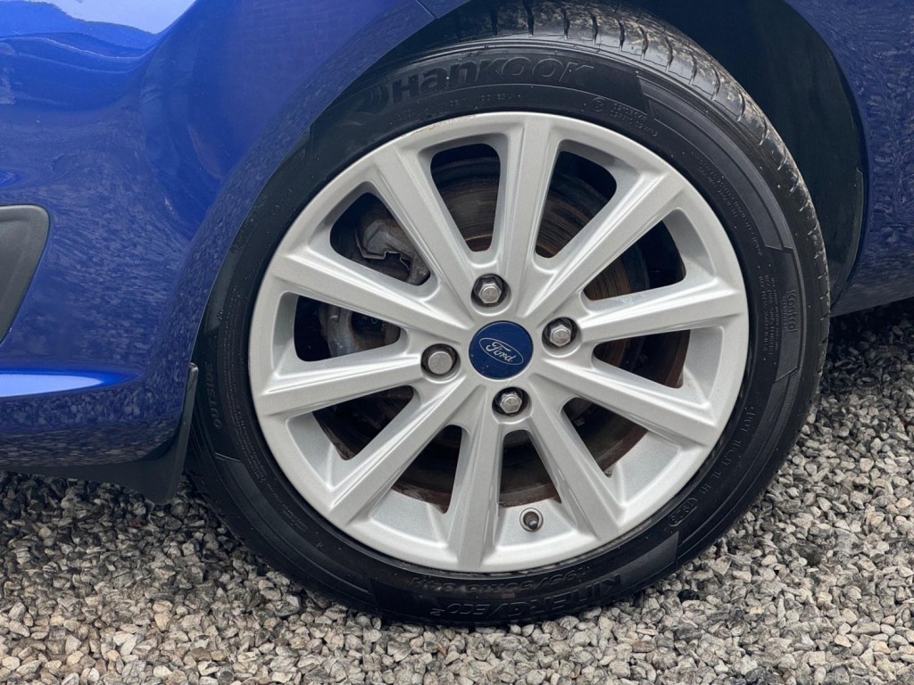 FORD FIESTA 1.0T EcoBoost Titanium Euro 6 (s/s) 5dr 2015