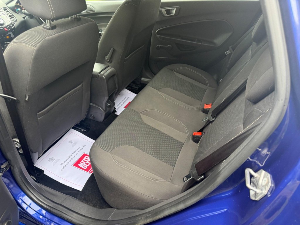 FORD FIESTA 1.0T EcoBoost Titanium Euro 6 (s/s) 5dr 2015