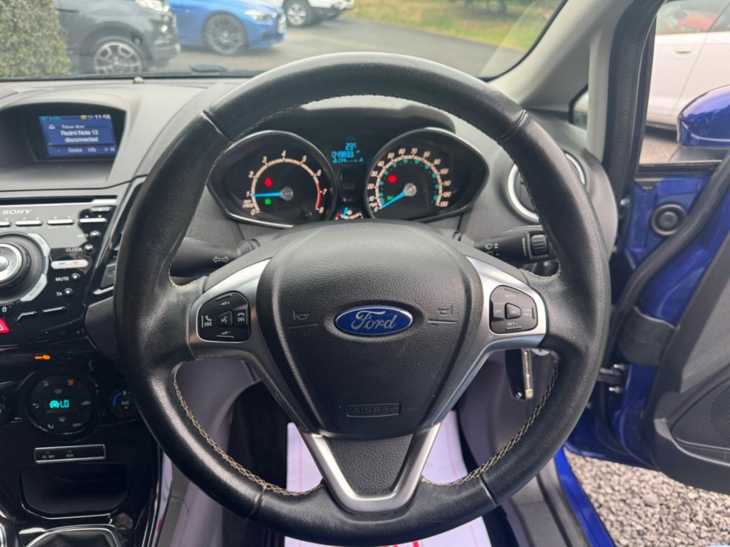 FORD FIESTA 1.0T EcoBoost Titanium Euro 6 (s/s) 5dr 2015