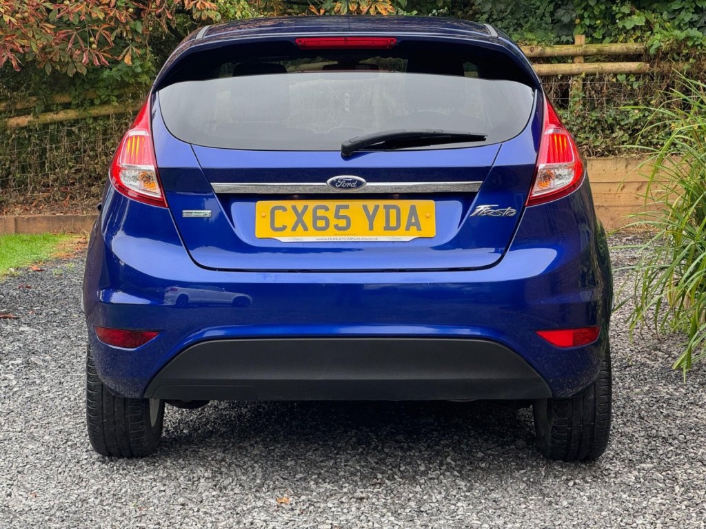 FORD FIESTA 1.0T EcoBoost Titanium Euro 6 (s/s) 5dr 2015